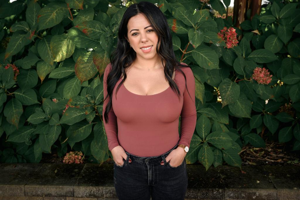 Imagem de destaque para o post: I got the newest, trendiest breast implants – everyone in NYC wants a pair